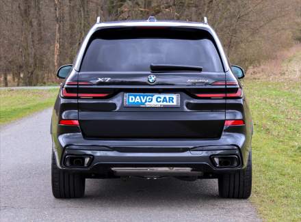 BMW - X7