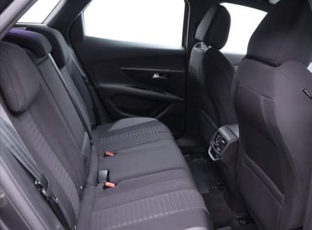 Peugeot - 3008