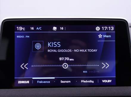 Peugeot - 3008
