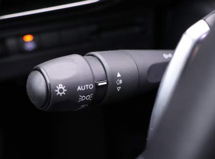 Peugeot - 3008