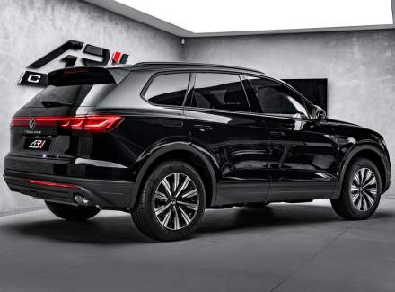 Volkswagen - Touareg