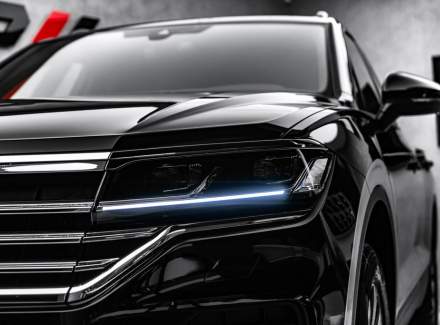 Volkswagen - Touareg