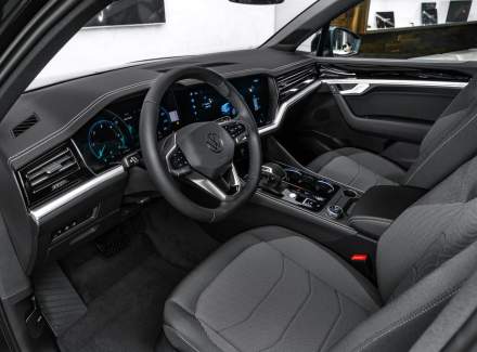 Volkswagen - Touareg