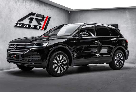 Volkswagen - Touareg