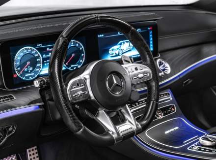 Mercedes-Benz - E-class