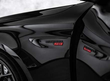 Mercedes-Benz - E-class