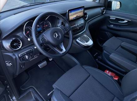 Mercedes-Benz - V-class