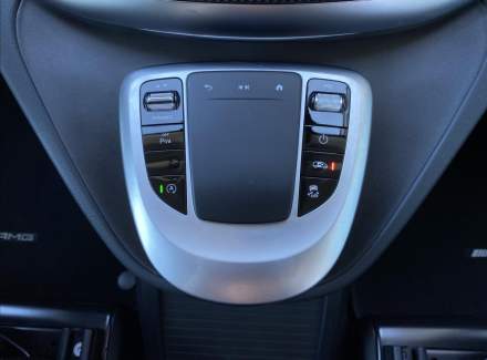 Mercedes-Benz - V-class