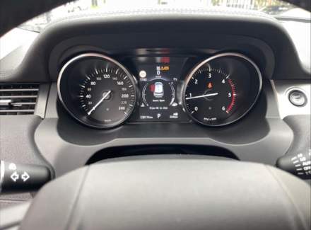 Land Rover - Range Rover Evoque