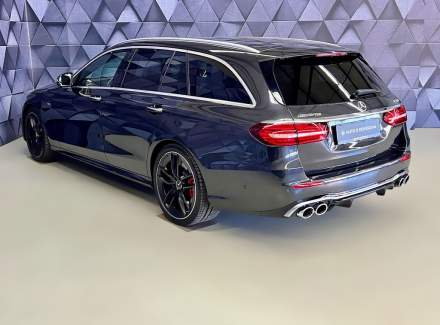 Mercedes-Benz - E-class