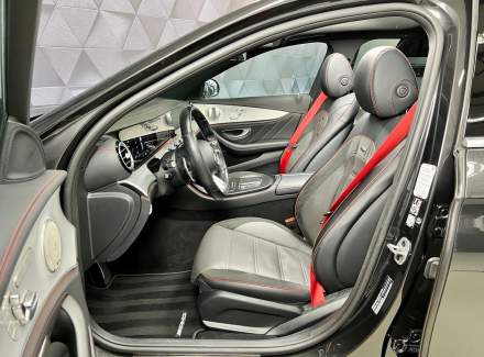 Mercedes-Benz - E-class