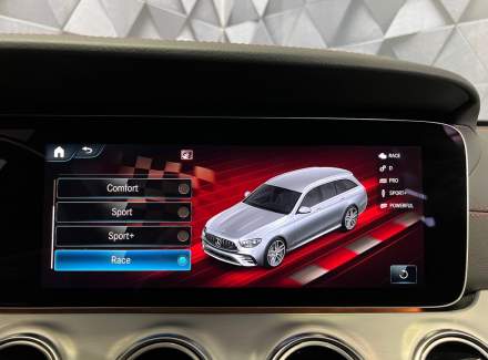 Mercedes-Benz - E-class