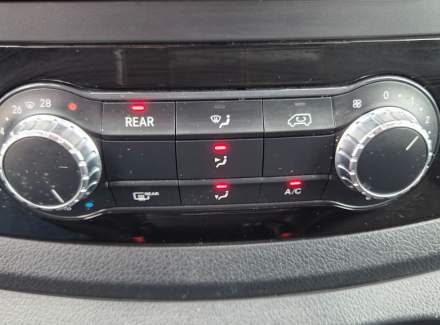 Mercedes-Benz - Vito