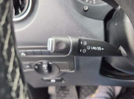 Mercedes-Benz - Vito