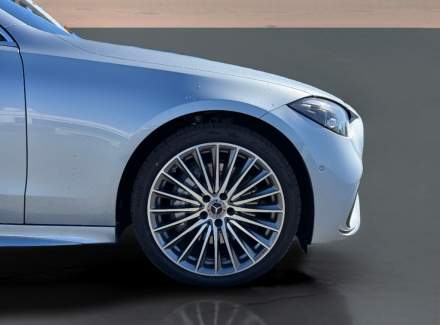 Mercedes-Benz - C-class