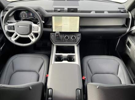 Land Rover - Defender