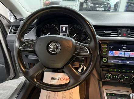 Škoda - Octavia
