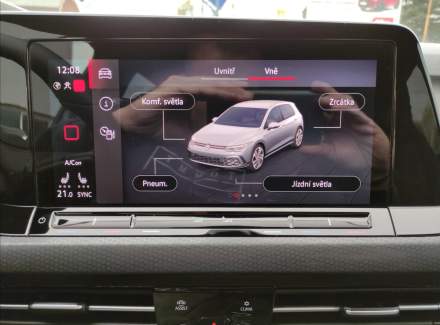 Volkswagen - Golf