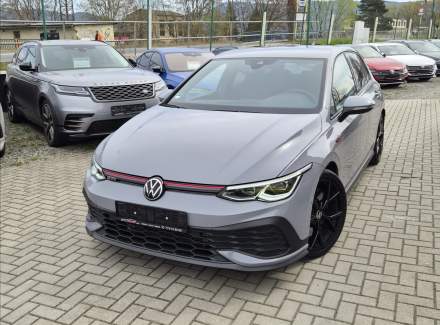 Volkswagen - Golf