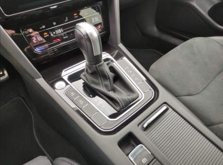Volkswagen - Arteon