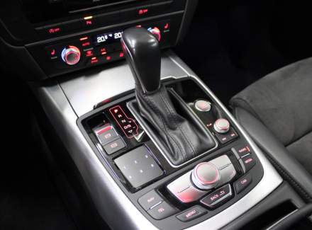 Audi - A6