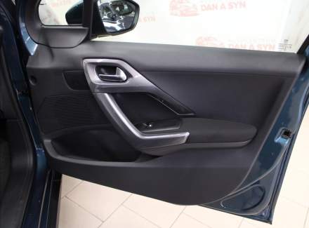 Peugeot - 2008