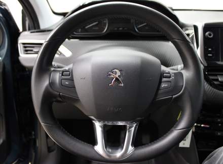 Peugeot - 2008