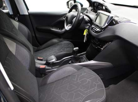 Peugeot - 2008
