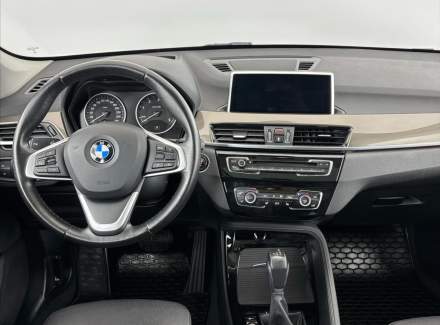 BMW - X1