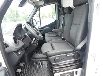 Mercedes-Benz - Sprinter
