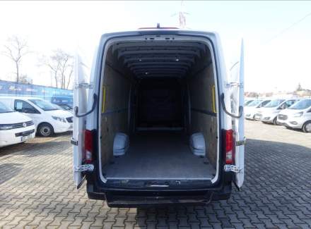 Volkswagen - Crafter