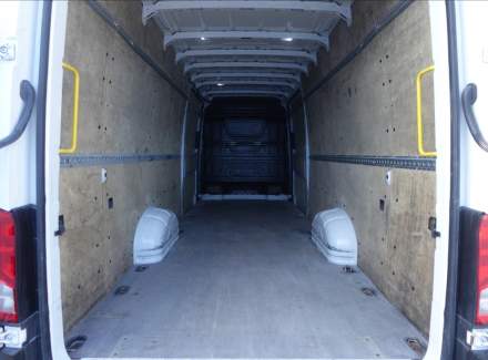 Volkswagen - Crafter