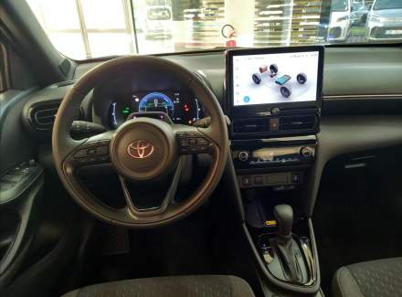 Toyota - Yaris Cross