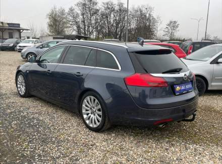 Opel - Insignia