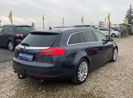 Opel - Insignia