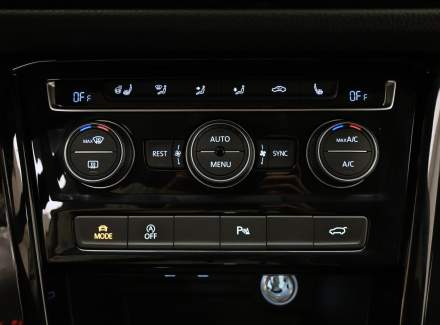 Volkswagen - Touran