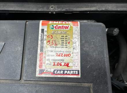 Mercedes-Benz - Vito