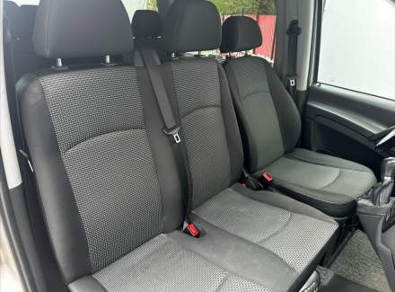 Mercedes-Benz - Vito