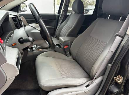 Jeep - Grand Cherokee