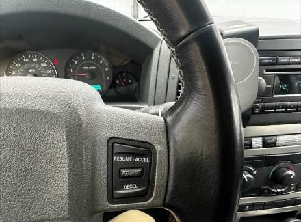 Jeep - Grand Cherokee