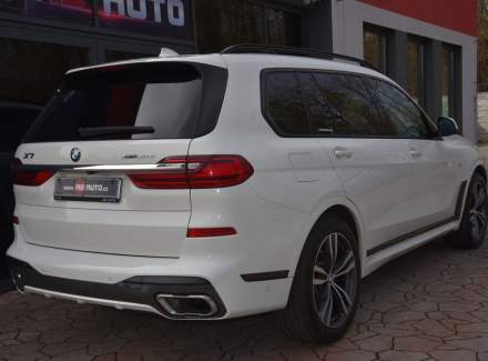 BMW - X7