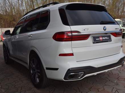 BMW - X7