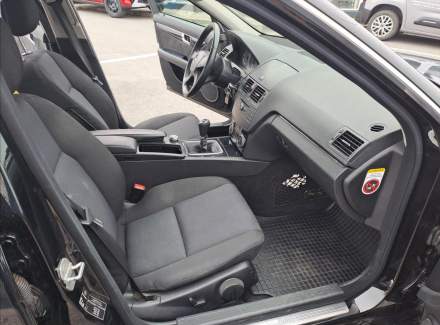 Mercedes-Benz - C-class