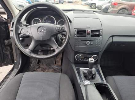 Mercedes-Benz - C-class
