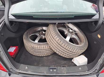 Mercedes-Benz - C-class