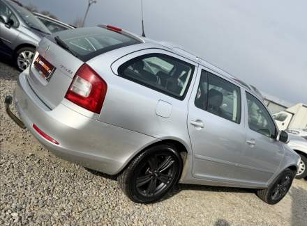 Škoda - Octavia