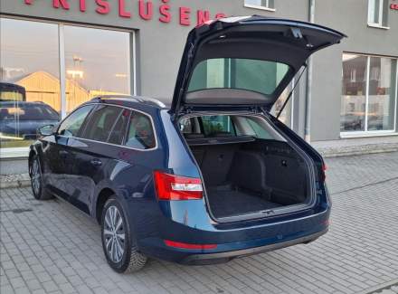 Škoda - Superb