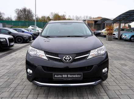 Toyota - RAV 4