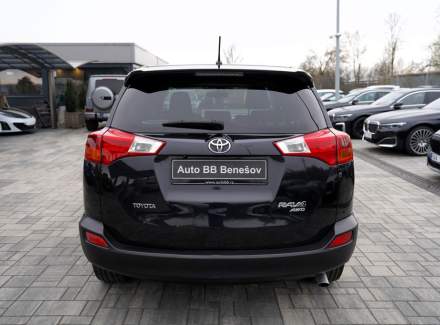 Toyota - RAV 4