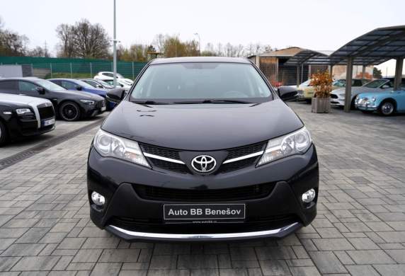 Toyota - RAV 4